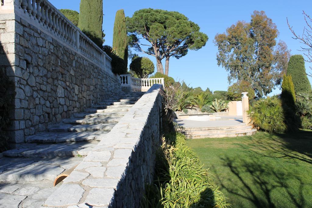 Bed and Breakfast La Caladina Mougins Exteriér fotografie